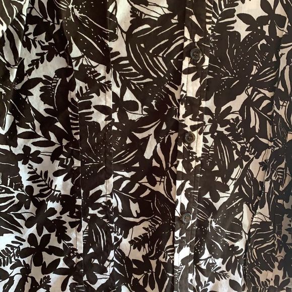 Liz Claiborne Button down 1/2 sleeve shirt brown - Picture 6 of 10